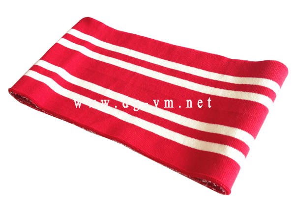 Ribbed cuffs14